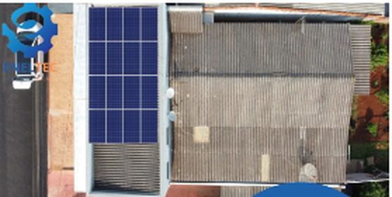 Sistema de energia solar instalado pela ENELTEC: residência em Campo Mourão - PR, 1.000 kWh por mês