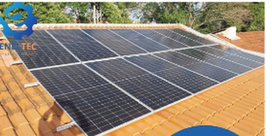 Sistema de energia solar instalado pela ENELTEC: residência em Maringá - PR, 900 kWh por mês